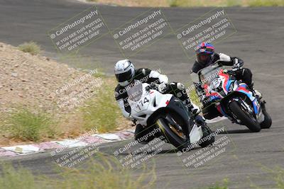 media/Jun-04-2022-WERA (Sat) [[b852bbbd55]]/Race 6 A Superbike and Novice/